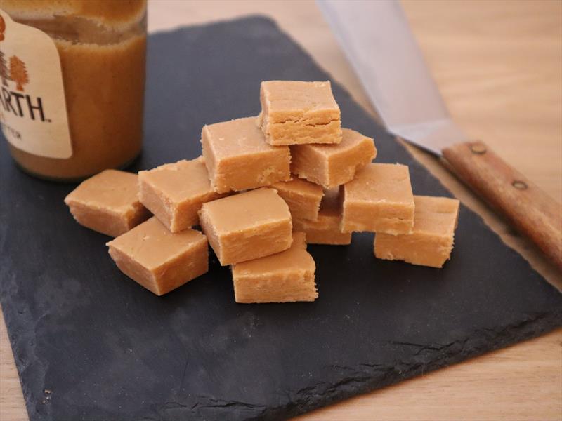 Hnetusmjörs fudge